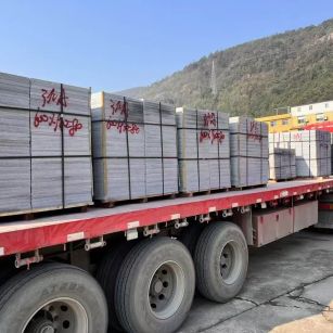 日照 芝麻灰地铺石出货日常