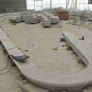 日照 芝麻白花岗岩弧形花坛石，坐凳石