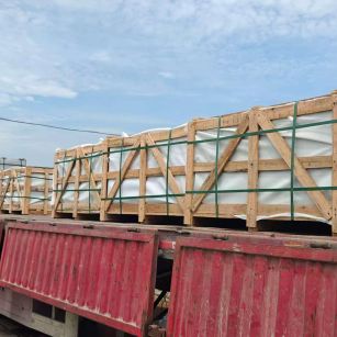 日照 芝麻白花岗岩地铺石出口专车-泰国游