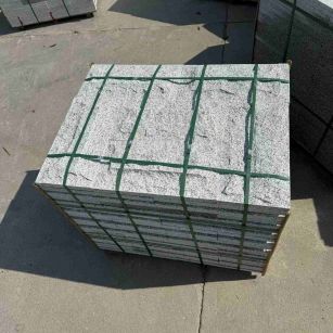 日照 白麻花岗岩石材自然面蘑菇石成品