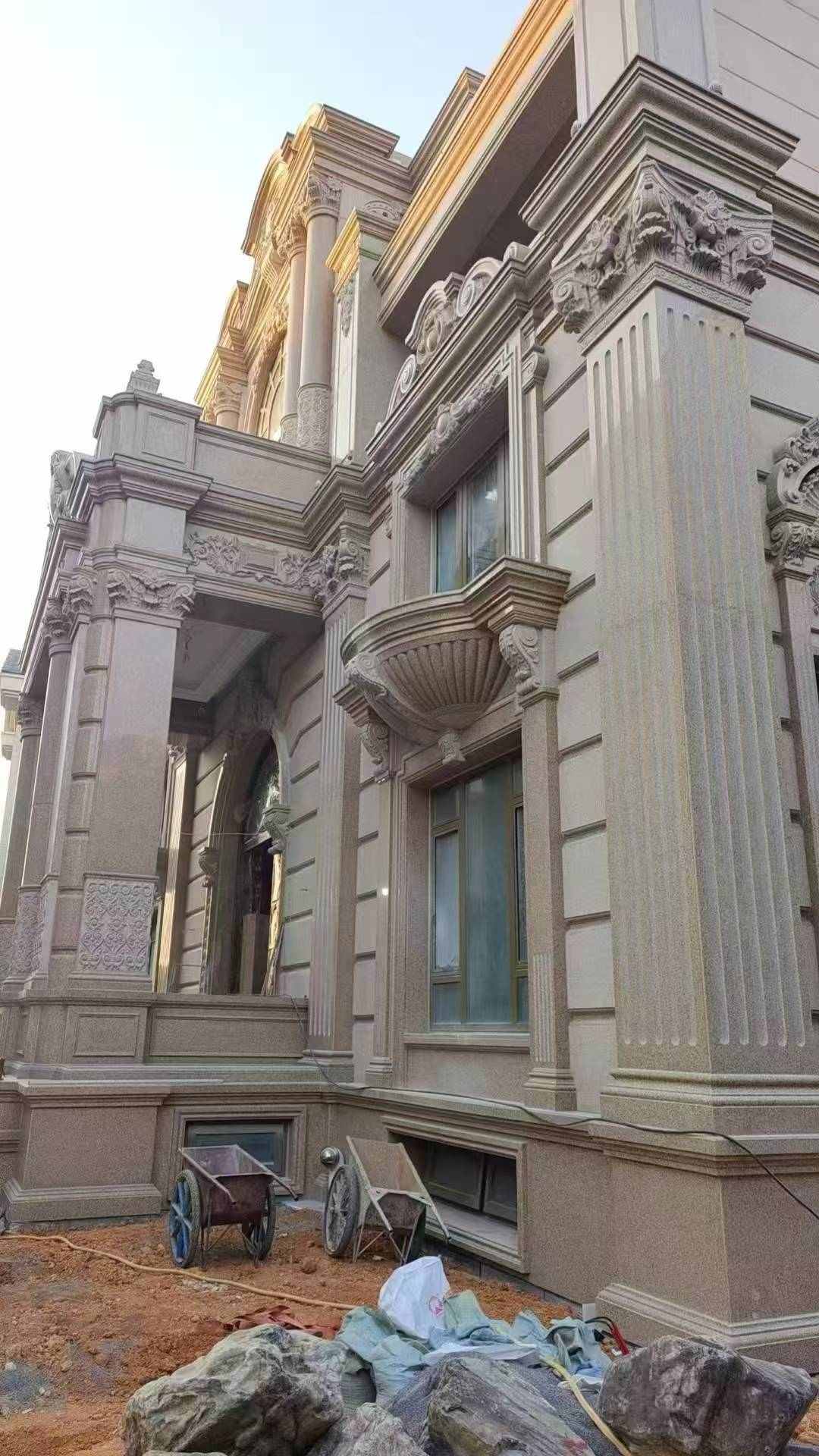 日照 黄金麻花岗岩光面别墅外墙干挂施工完成