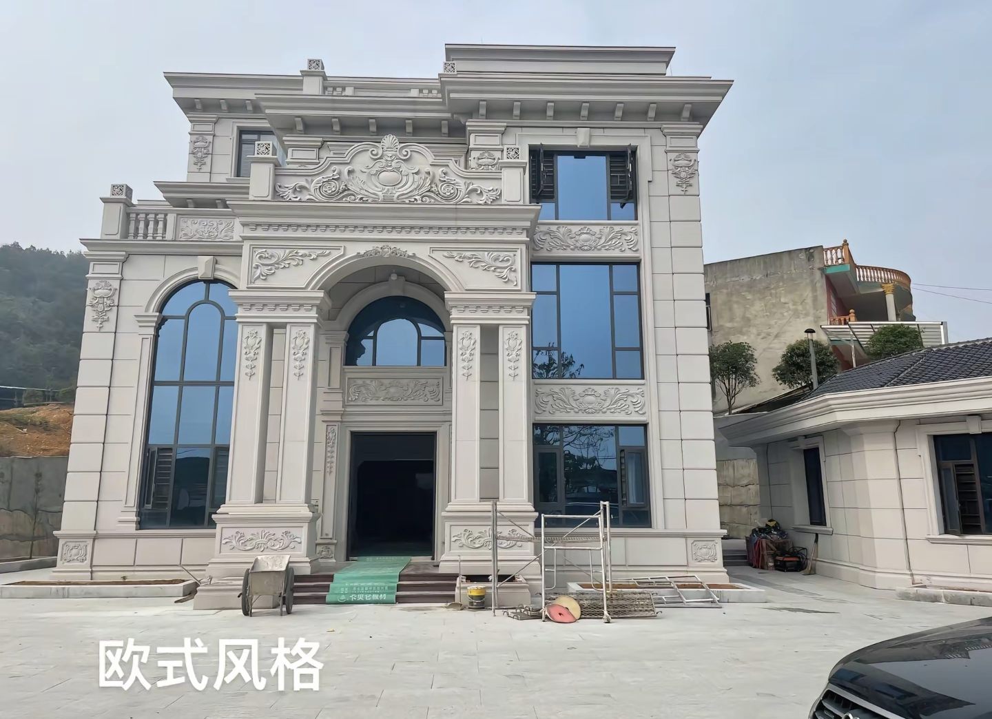 日照 白麻花岗岩别墅外墙干挂