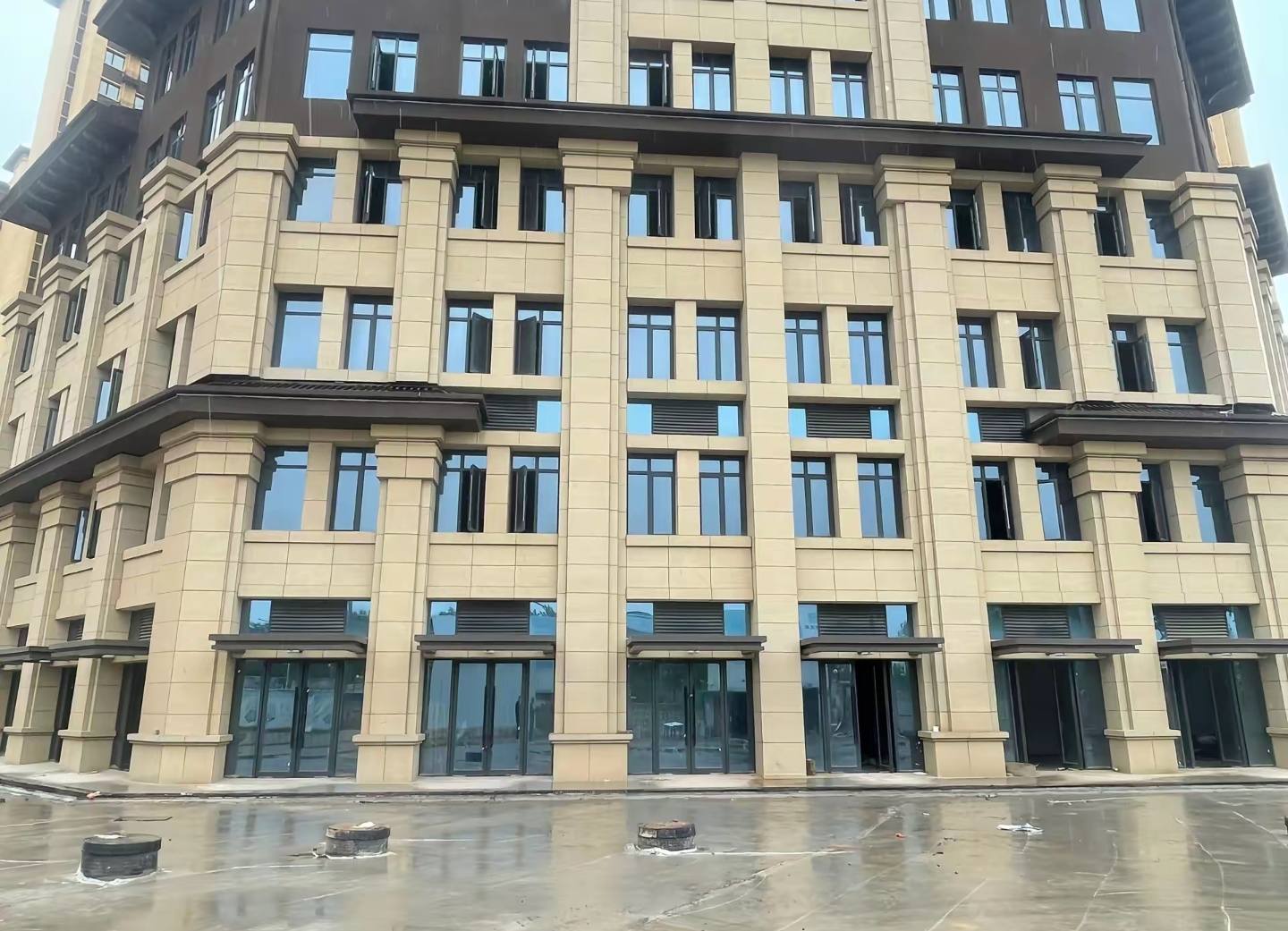 日照 黄金麻花岗岩荔枝面小区外墙干挂