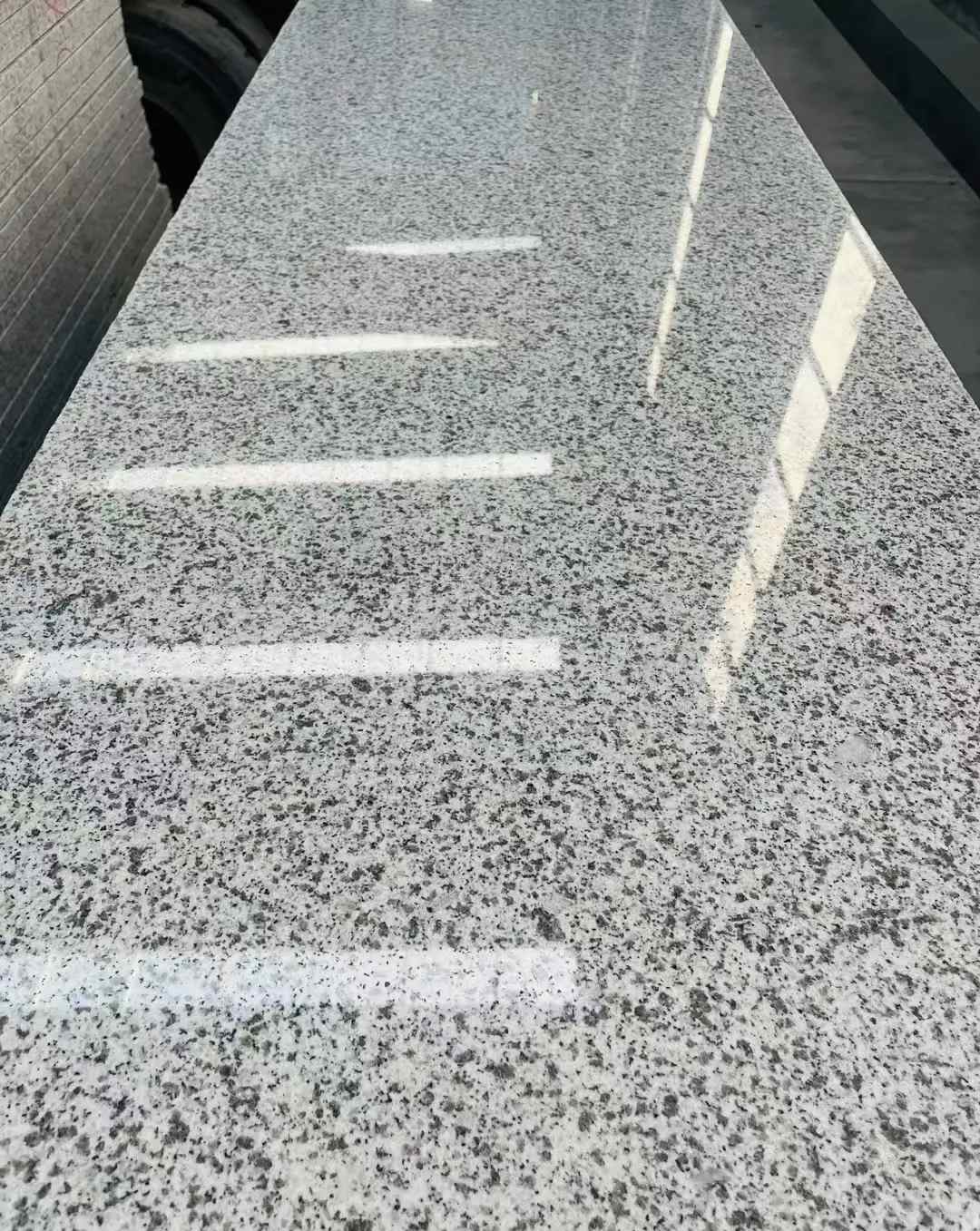 日照 白麻花岗岩光面毛板