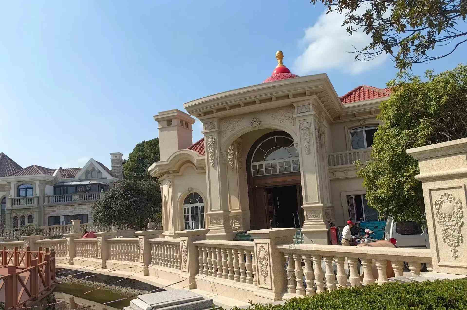 日照 黄金麻花岗岩欧式别墅