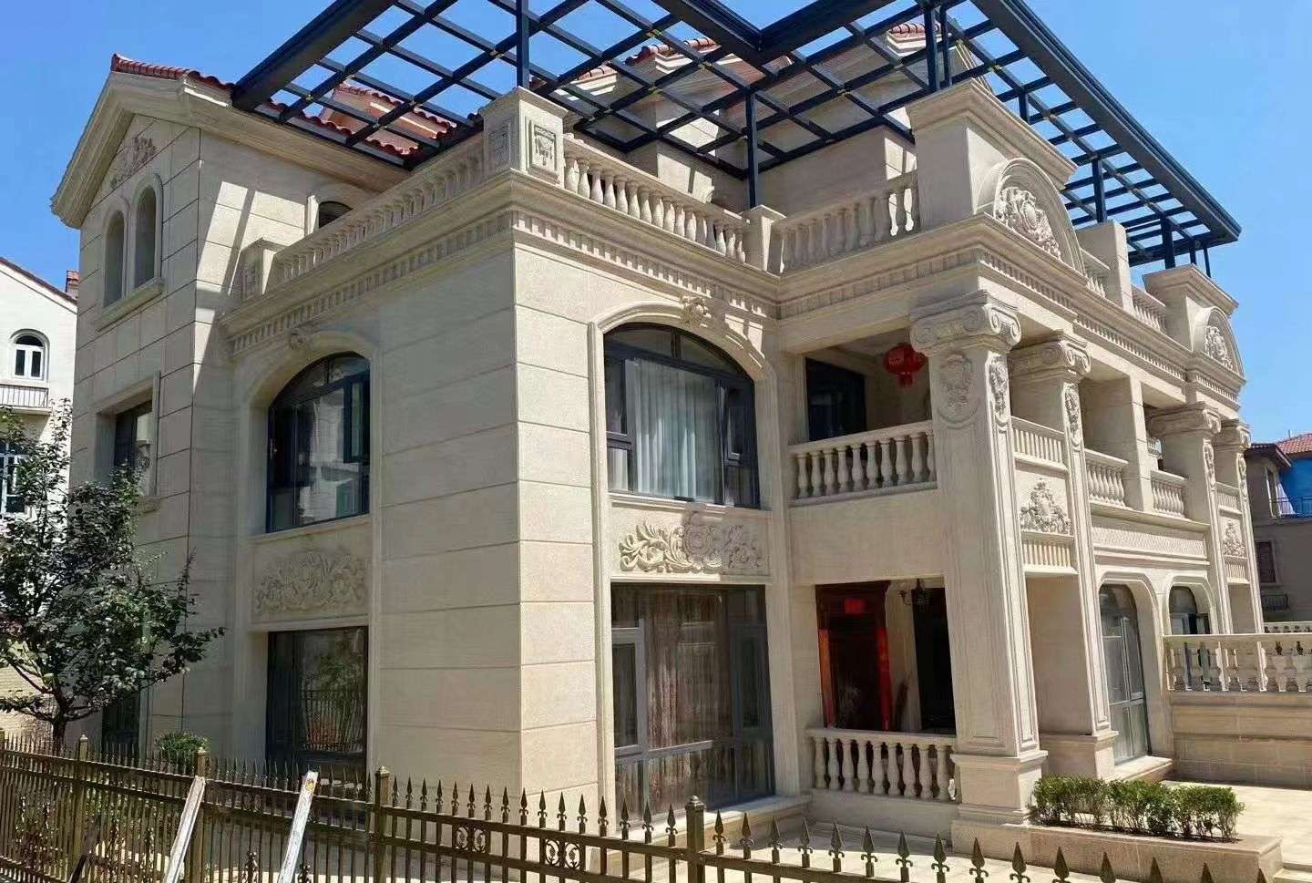 日照 黄金麻花岗岩荔枝面别墅外墙干挂