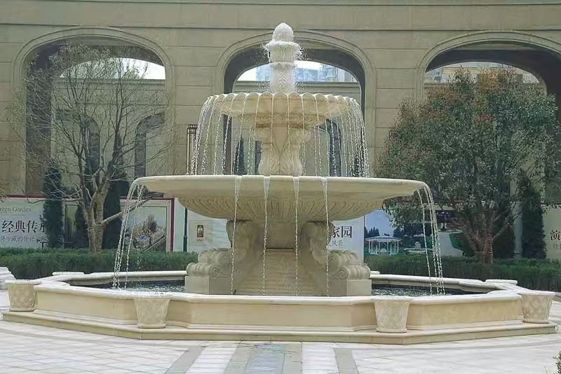 日照 黄金麻花岗岩异型加工——户外庭院石雕流水喷泉