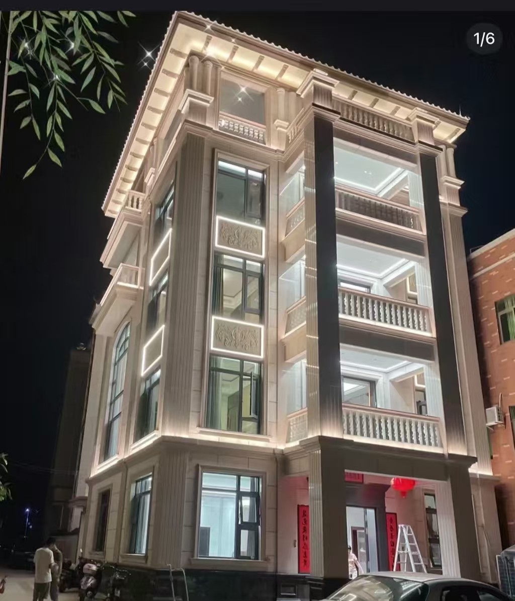 日照 芝麻白花岗岩别墅外墙夜间效果