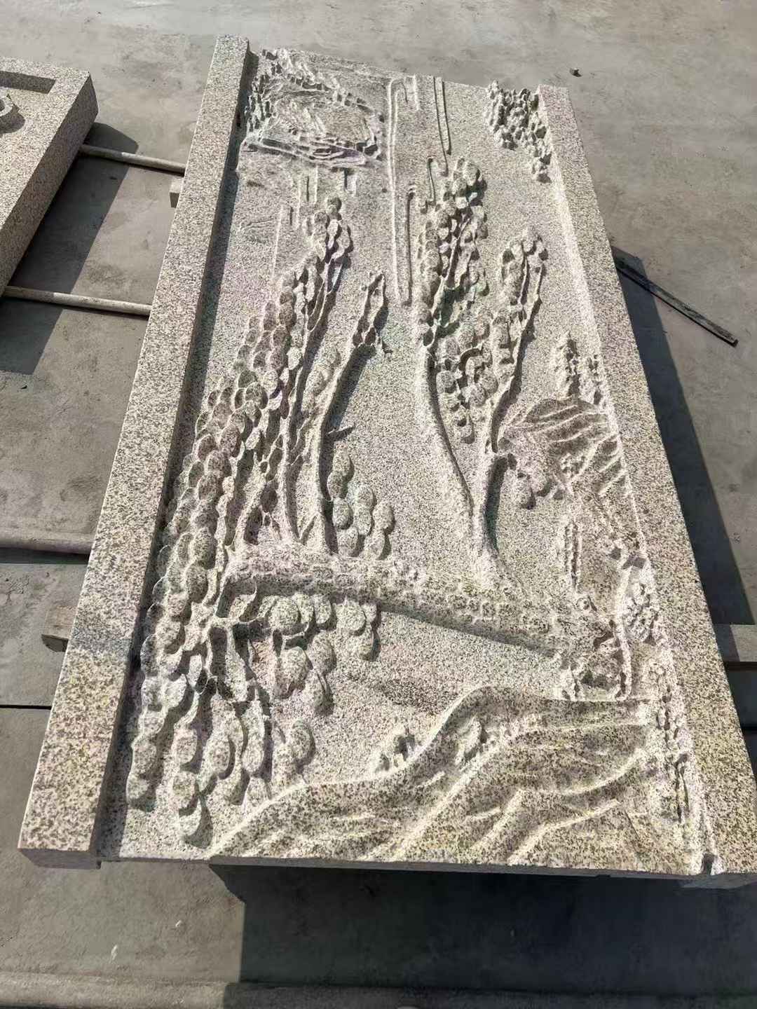 日照 黄金麻雕刻板浮雕迎客松